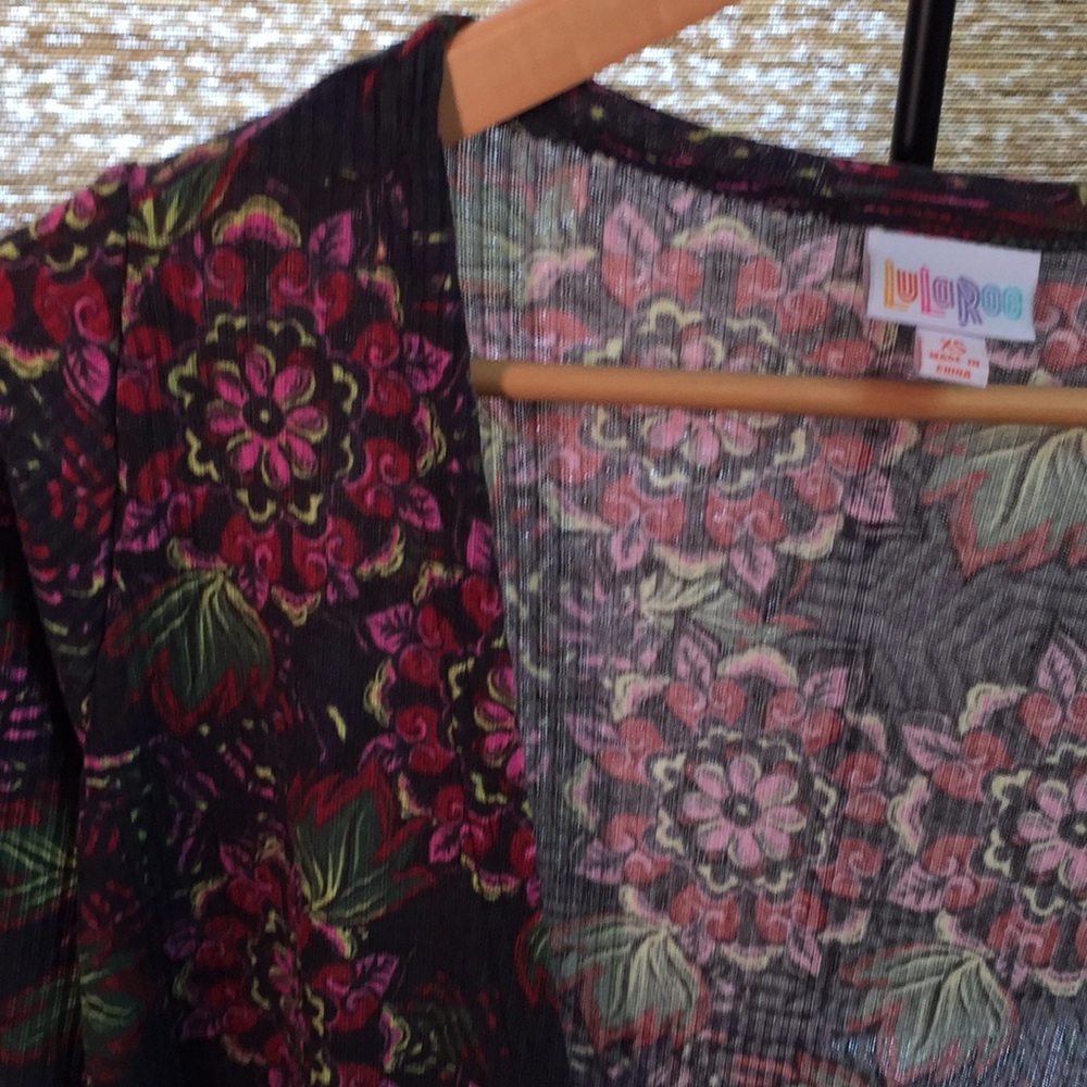 NWT LuLaRoe Sarah XS Ribbed Gray Floral